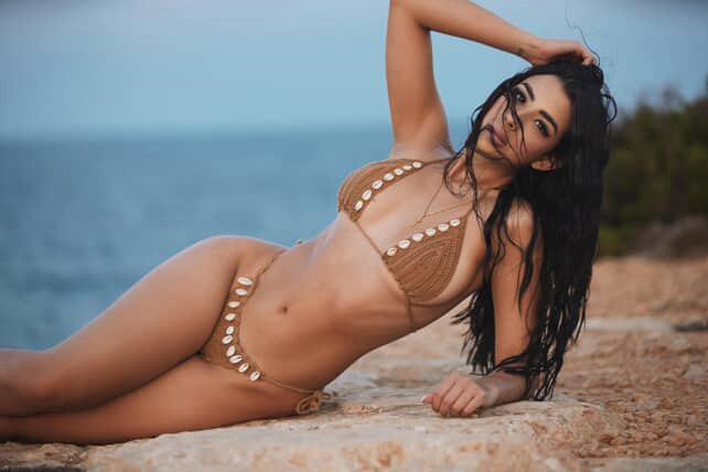 Escort - ANTONELA - Ibiza Tops